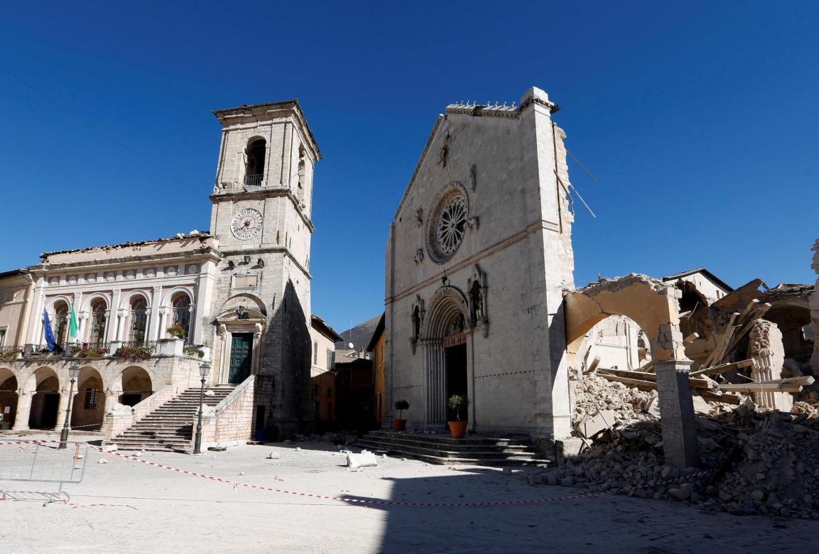 St. Benedict's Cathedral in the ancient city of Norcia is seen following an earthquake in central Italy, October 31, 2016. REUTERS/Remo Casilli